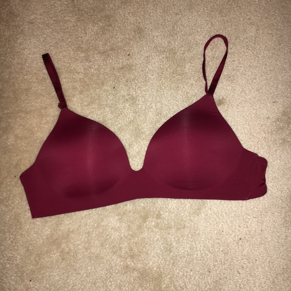 Victoria’s Secret Lightly Lined Wireless Bra, 34C